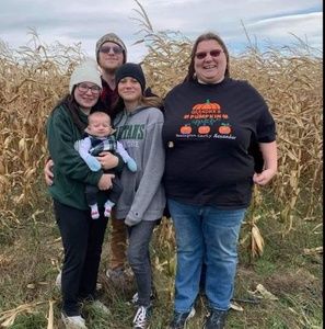 Meet your Posher, Toni